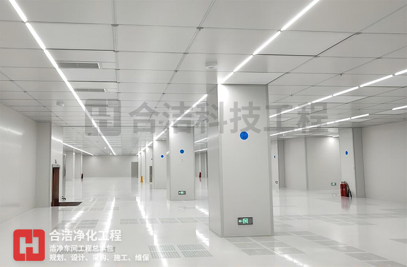 電子廠百級(jí)凈化車(chē)間的圖片